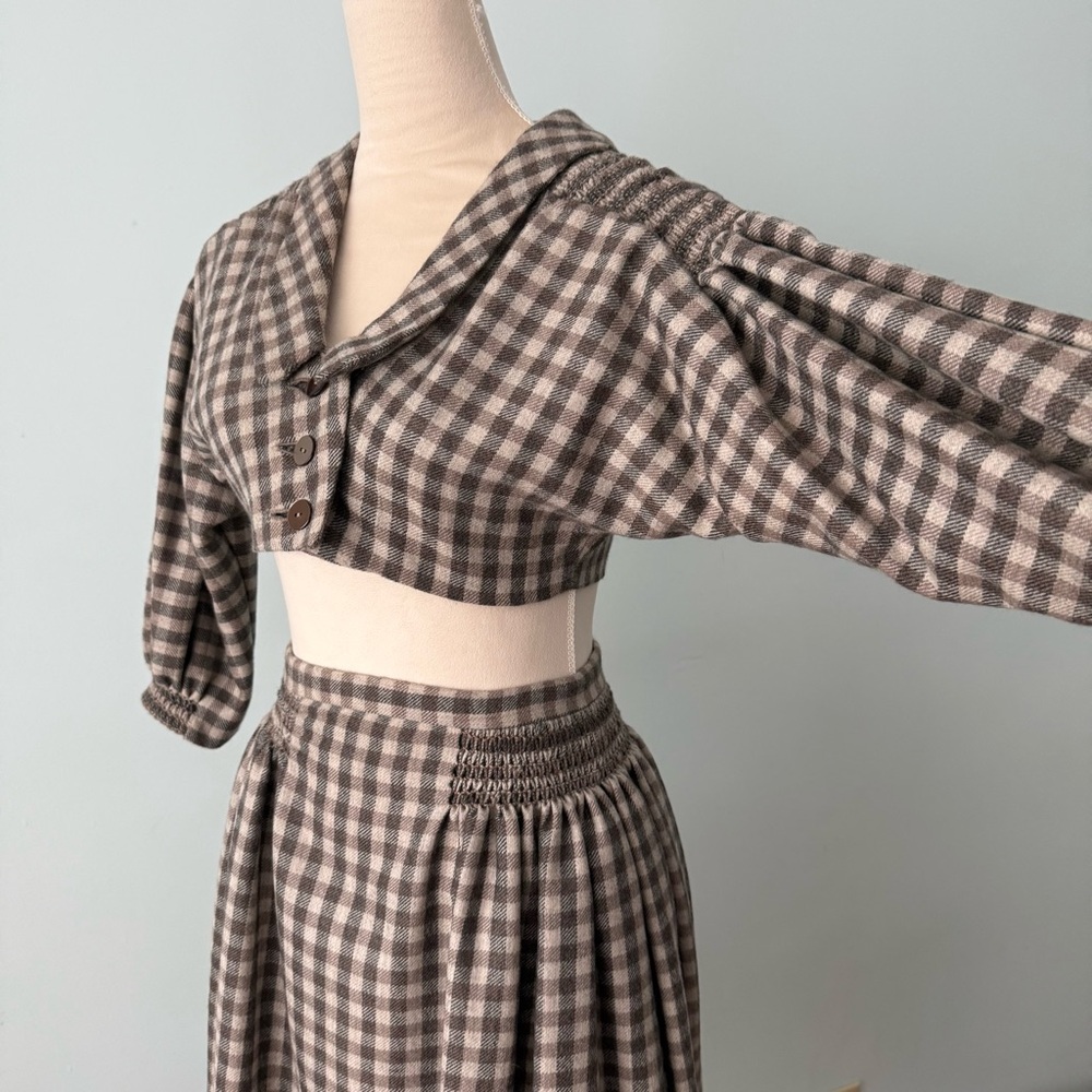 Vintage 2-Piece Brown Gingham Skirt & Crop Top Set | XS - Picture 6 of 13